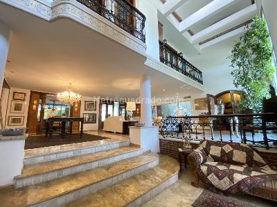 Casa de 4 alcobas en venta en Riomar, Barranquilla, 865 m² · foto 2 de 20