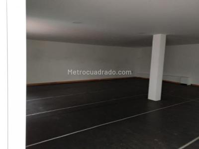 Casa de 5 alcobas en venta en Granadillo, Barranquilla, 620 m² · foto 2 de 15