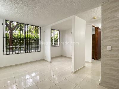 Apartamento en arriendo en Alameda Del Rio, Barranquilla · foto 2 de 13