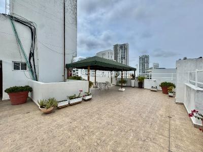 Apartamento de 3 alcobas en venta en Bocagrande, Cartagena, 142 m² · foto 2 de 19