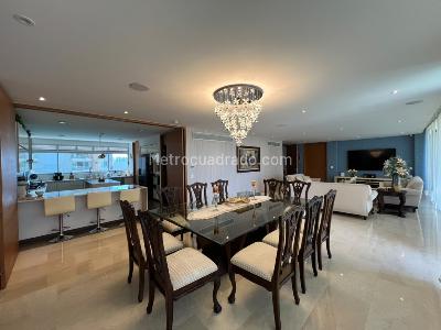 Apartamento de 3 alcobas en venta en La Castellana, Barranquilla, 297 m² · foto 5 de 12