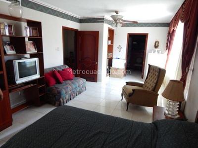 Apartamento de 5 alcobas en venta en Alto Prado, Barranquilla, 448 m² · foto 12 de 20