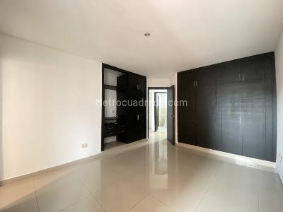 Apartamento de 3 alcobas en venta en San Vicente, Barranquilla, 137 m² · foto 17 de 20