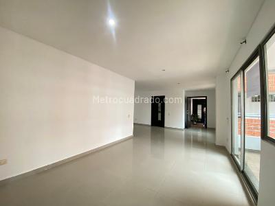 Apartamento de 3 alcobas en venta en San Vicente, Barranquilla, 137 m² · foto 4 de 20