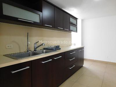Apartamento de 3 alcobas en arriendo en Altos De Riomar, Barranquilla, 172 m² · foto 5 de 20