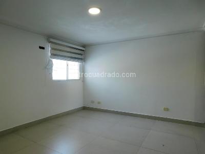 Apartamento de 3 alcobas en arriendo en Altos De Riomar, Barranquilla, 172 m² · foto 10 de 20