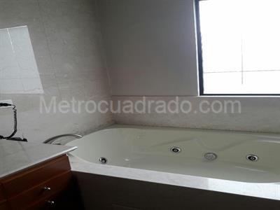 Casa en venta en Bosques Del Marques, Bogotá · foto 16 de 20