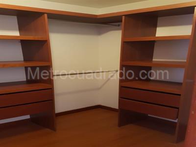 Apartamento de 3 alcobas en venta en Altos Usaquen, Bogotá, 158 m² · foto 4 de 10