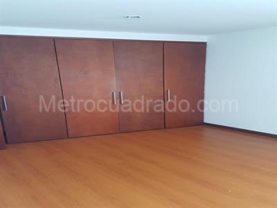 Apartamento de 3 alcobas en venta en Altos Usaquen, Bogotá, 158 m² · foto 6 de 10