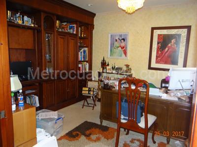 Casa de 4 alcobas en venta en Bosques Del Marques, Bogotá, 370 m² · foto 6 de 20