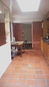 Casa de 5 alcobas en venta en Santa Ana Oriental, Bogotá · foto 18 de 20