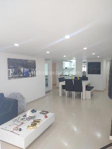 Apartamento de 2 alcobas en venta en Chico Reservado, Bogotá, 128 m² · foto 5 de 18