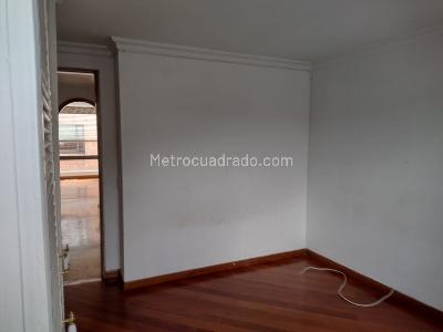 Apartamento de 2 alcobas en venta en Parque Del Chico, Bogotá, 95 m² · foto 6 de 11