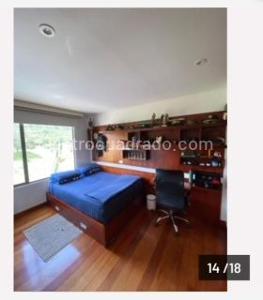 Apartamento de 3 alcobas en venta en Altos De La Colina, Bogotá, 170 m² · foto 14 de 17
