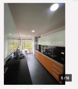 Apartamento de 3 alcobas en venta en Altos De La Colina, Bogotá, 170 m² · foto 6 de 17
