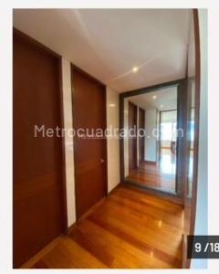 Apartamento de 3 alcobas en venta en Altos De La Colina, Bogotá, 170 m² · foto 9 de 17
