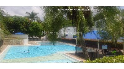 Casa de 2 alcobas en venta en Ricaurte, Girardot, 72 m² · foto 2 de 16