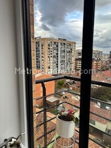 Apartaestudio en venta en Los Cedros Oriental Cedritos, Bogotá, 55 m² · foto 12 de 19