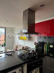 Apartaestudio en venta en Los Cedros Oriental Cedritos, Bogotá, 55 m² · foto 4 de 19