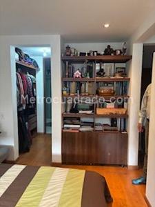 Apartaestudio en venta en Cedritos Contador, Bogotá, 53 m² · foto 6 de 16