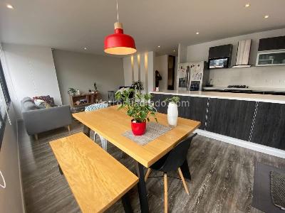 Apartamento de 2 alcobas en venta en Rincon Santa Paula, Bogotá, 119 m² · foto 4 de 11
