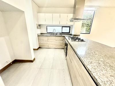 Casa de 3 alcobas en venta en Cajica Via Zipaquiera, Cajicá, 174 m² · foto 14 de 20