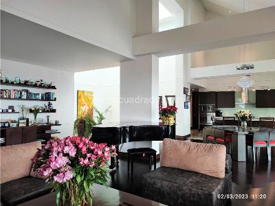 Apartamento de 4 alcobas en venta en Cerro De Los Alpes, Bogotá, 350 m² · foto 7 de 20
