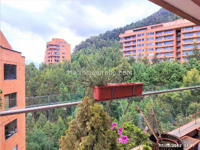 Apartamento de 4 alcobas en venta en Cerro De Los Alpes, Bogotá, 350 m² · foto 12 de 20