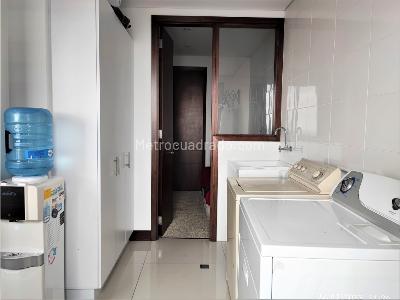 Apartamento de 4 alcobas en venta en Cerro De Los Alpes, Bogotá, 350 m² · foto 15 de 20
