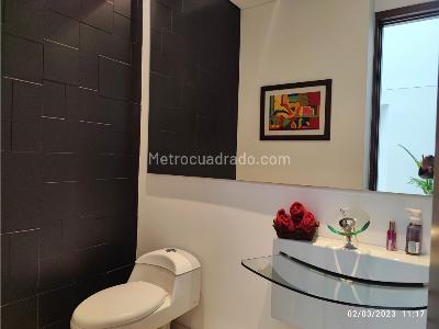 Apartamento de 4 alcobas en venta en Cerro De Los Alpes, Bogotá, 350 m² · foto 19 de 20