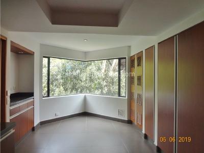 Apartamento de 3 alcobas en venta en Altos Del Retiro, Bogotá, 320 m² · foto 14 de 20