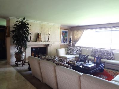 Apartamento de 5 alcobas en venta en Recodo Del Country, Bogotá, 430 m² · foto 5 de 20