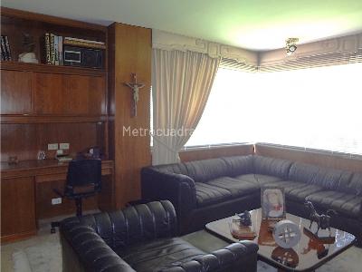 Apartamento de 5 alcobas en venta en Recodo Del Country, Bogotá, 430 m² · foto 6 de 20