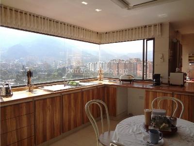 Apartamento de 5 alcobas en venta en Recodo Del Country, Bogotá, 430 m² · foto 10 de 20