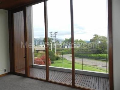 Casa de 4 alcobas en venta en Chia, Chía, 440 m² · foto 9 de 20