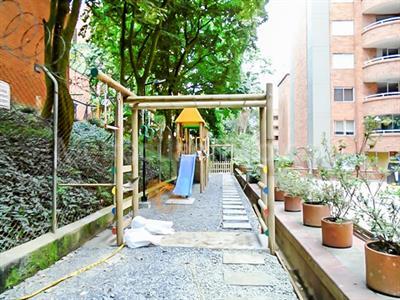 Apartamento en arriendo en El Poblado, Medellín · foto 15 de 18