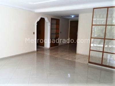 Apartamento en venta en El Poblado, Medellín · foto 4 de 20