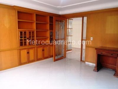 Apartamento en venta en El Poblado, Medellín · foto 10 de 20