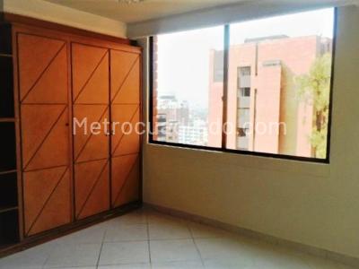 Apartamento en venta en El Poblado, Medellín · foto 15 de 20