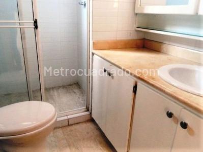Apartamento en venta en El Poblado, Medellín · foto 17 de 20