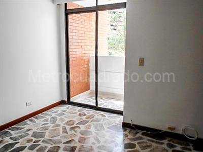 Apartamento de 3 alcobas en arriendo en El Poblado, Medellín, 146 m² · foto 12 de 17