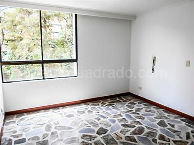Apartamento de 3 alcobas en arriendo en El Poblado, Medellín, 146 m² · foto 8 de 17