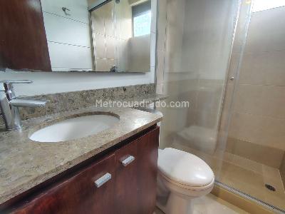 Apartamento en arriendo en San Lucas, Medellín · foto 16 de 17