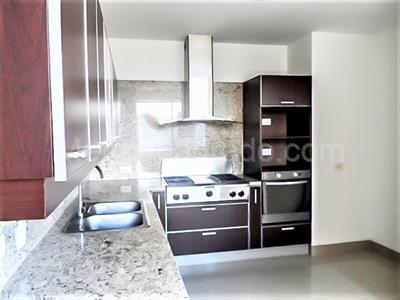 Apartamento en venta en El Poblado, Medellín · foto 5 de 20