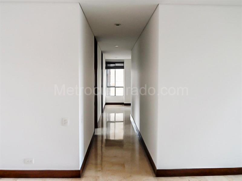 Spacious 3BR Apartment in El Poblado (Closed Community) - 6