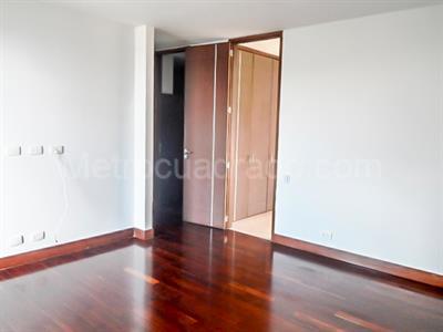 Apartamento en venta en El Poblado, Medellín · foto 10 de 20