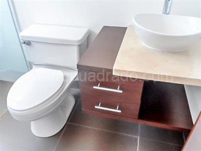 Apartamento en venta en El Poblado, Medellín · foto 13 de 20