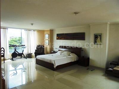 Apartamento de 4 alcobas en venta en El Poblado, Medellín, 284 m² · foto 11 de 20