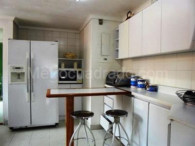 Apartamento de 4 alcobas en venta en El Poblado, Medellín, 284 m² · foto 19 de 20