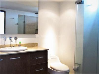 Apartamento en venta en El Poblado, Medellín · foto 15 de 16